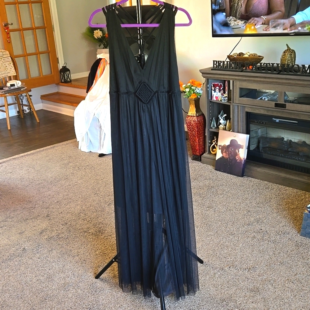 Mod X Women's Black Maxi Dress  🖤NEW     🖤  SIZE XL